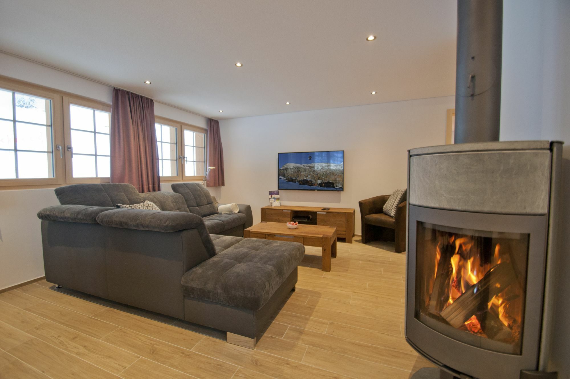 Element Chalets Zermatt Bagian luar foto